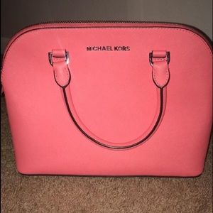 Micheal Kors Purse & wallet